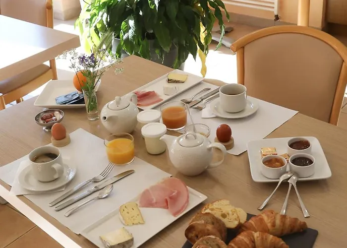 Szálloda Logis Restaurant Le Provence