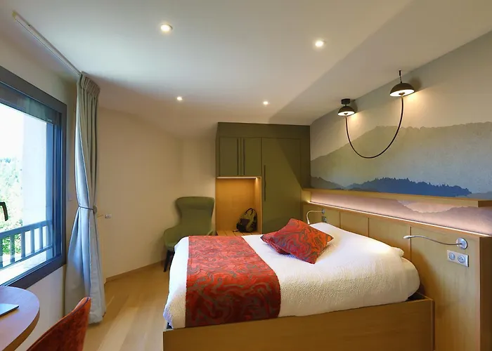 Logis Restaurant Le Provence 3* Lanarce