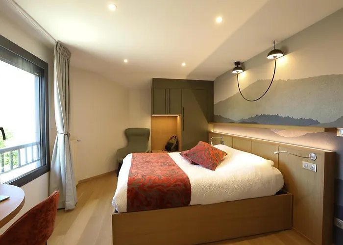 Logis Restaurant Le Provence Szálloda 3*