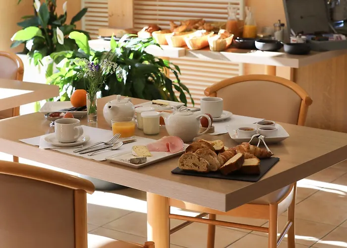 Logis Restaurant Le Provence 3*