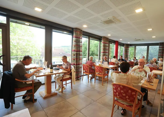 Logis Restaurant Le Provence Lanarce