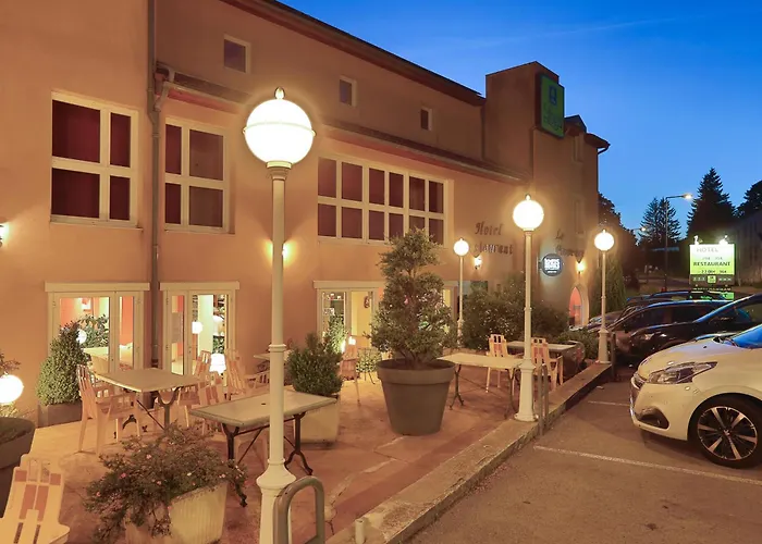 Logis Restaurant Le Provence Szálloda 3*