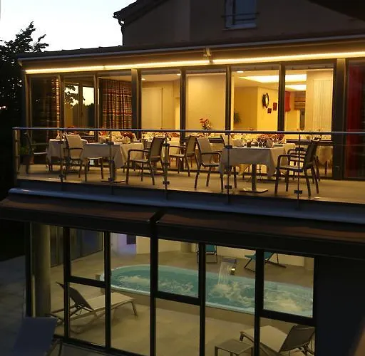 Logis Restaurant Le Provence 3* Lanarce