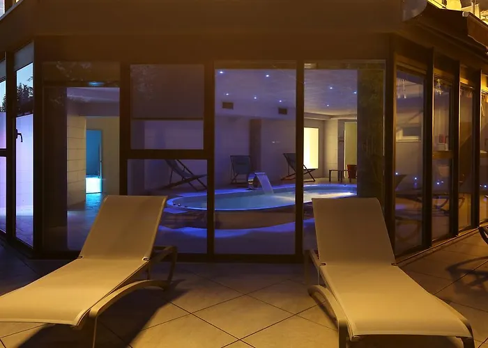 Szálloda Logis Restaurant Le Provence Lanarce