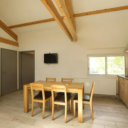 Logis Restaurant Le Provence Hotel Lanarce